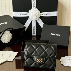 Chanel Classic Flap Wallet